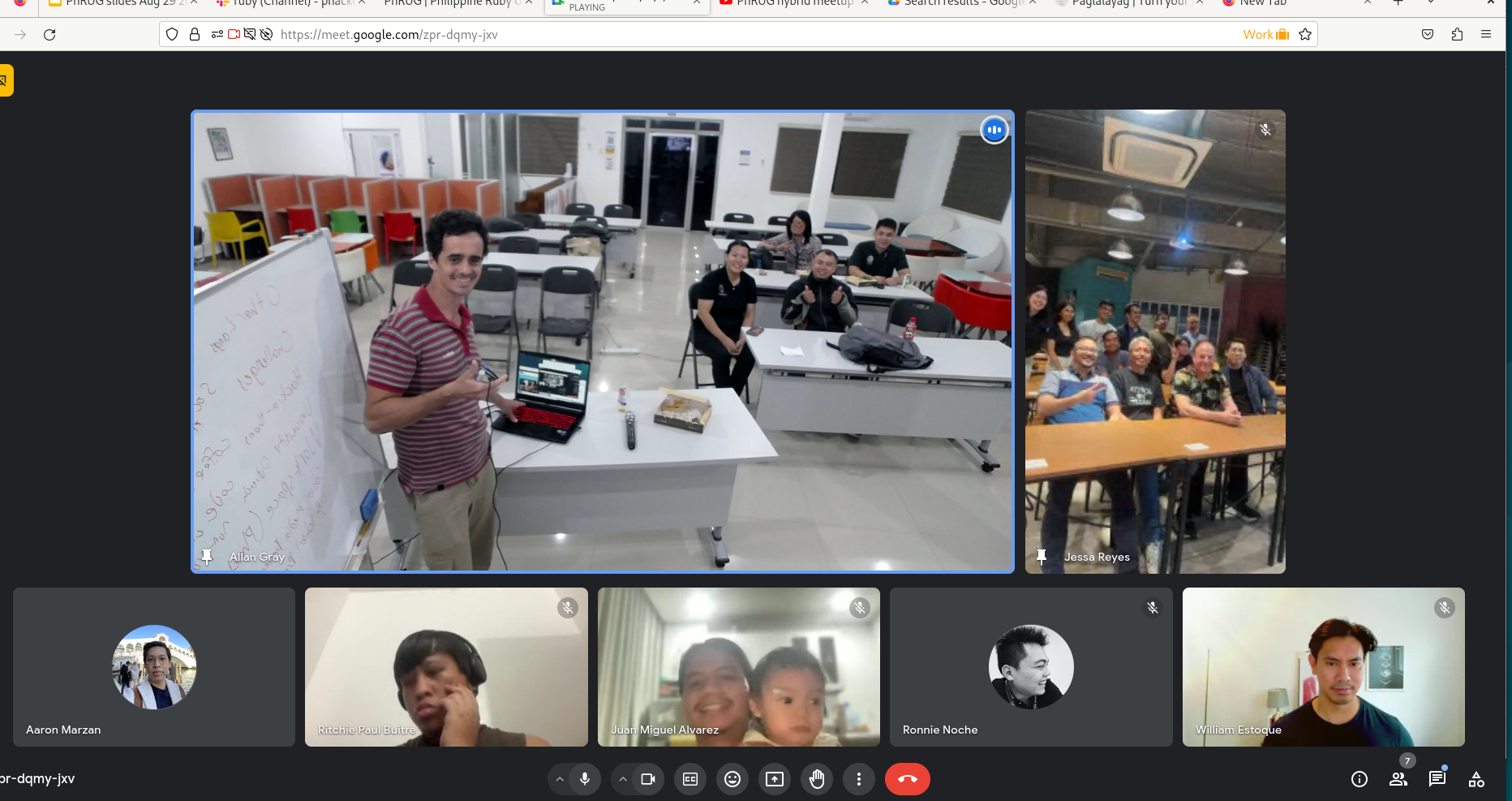 The Community Roadmapping Meetup Crew!